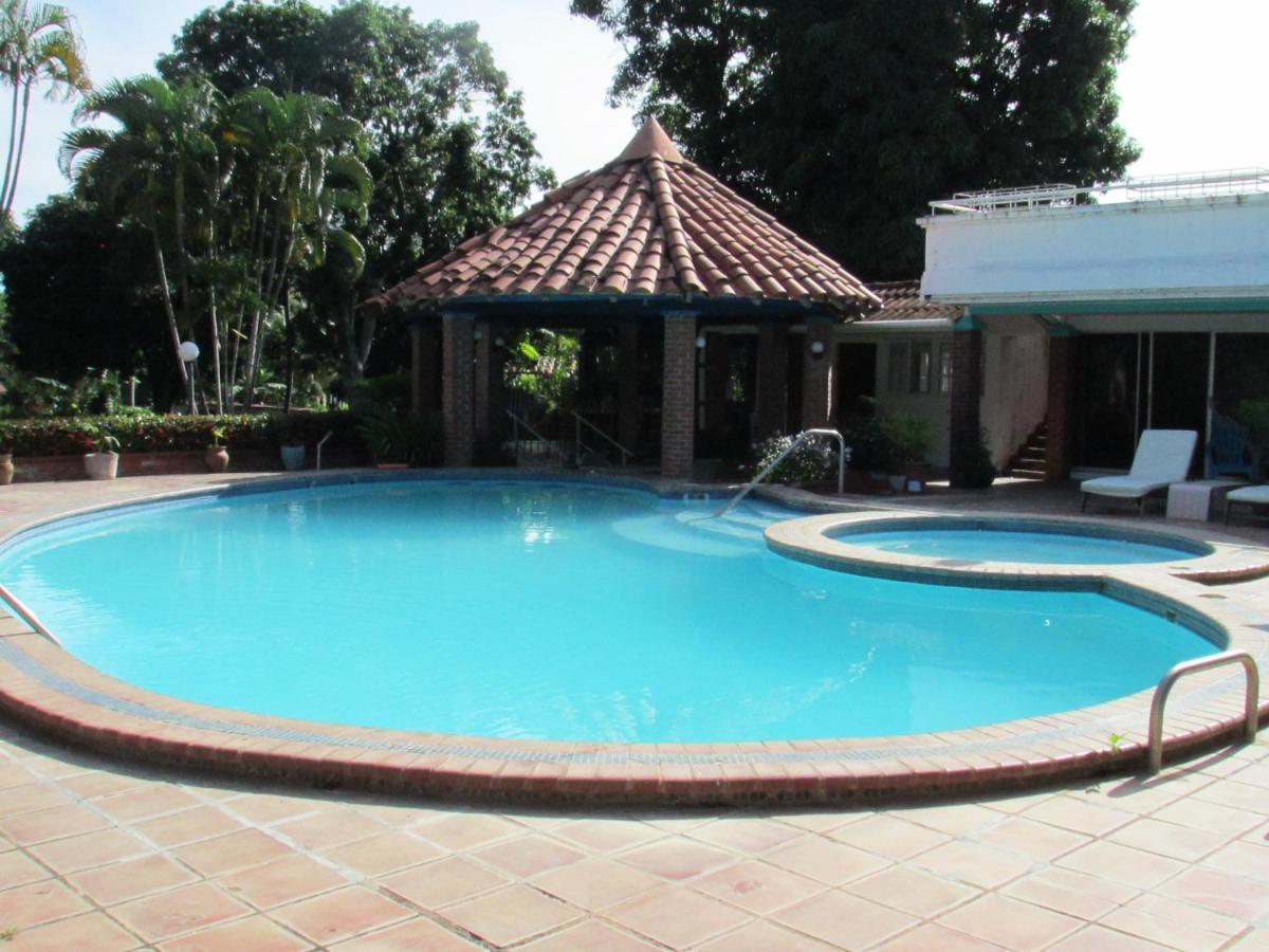 Coronado Beach Villa Плайя-Коронадо Экстерьер фото